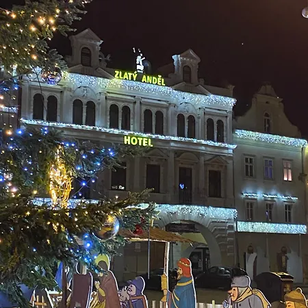 Zlaty Andel Hotel 3*