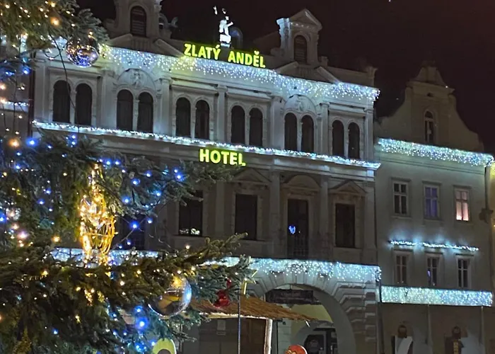 Zlaty Andel Hotell 3*
